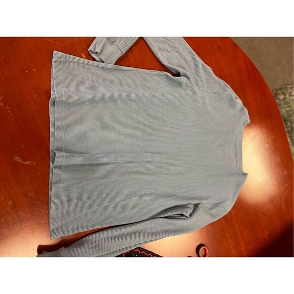 Justice League Slate Blue Waffle Weave Shirt sz M EUC - Picture 4 of 4